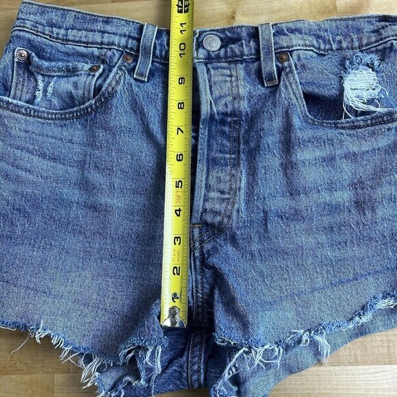 Levi’s 501 Cut-off Denim High Rise‎ Shorts Odeon Medium Wash Size 30 - Picture 7 of 8